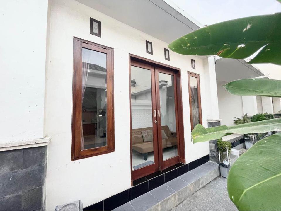 Lagriya Guest House Ketewel Kültér fotó